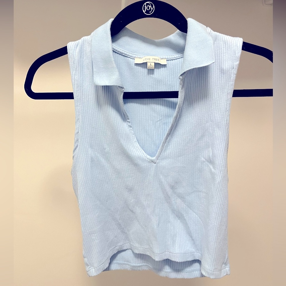 Light blue crop top L